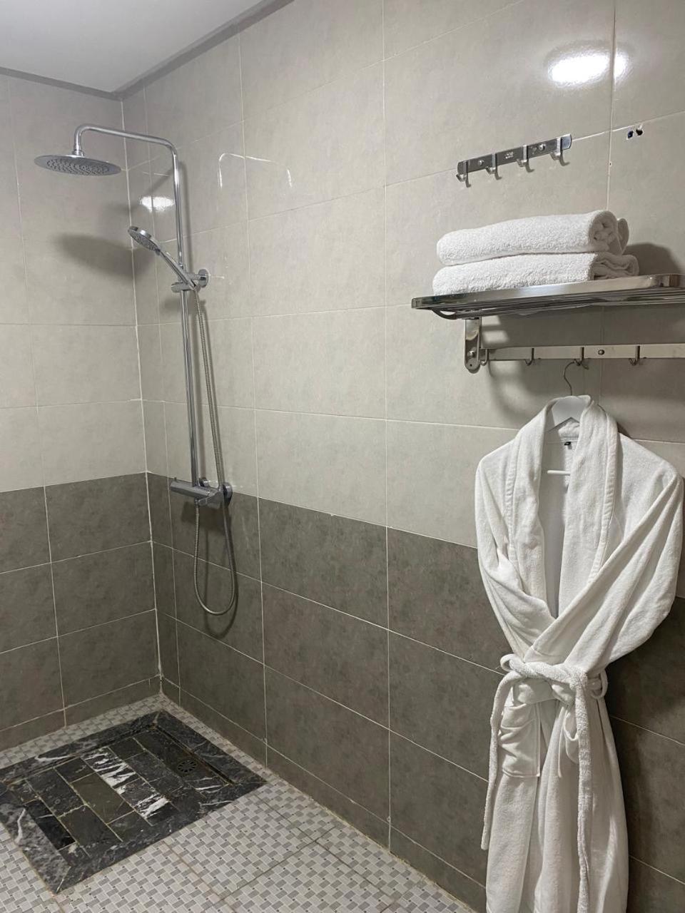 Hotel Golden Star Taounate Kültér fotó